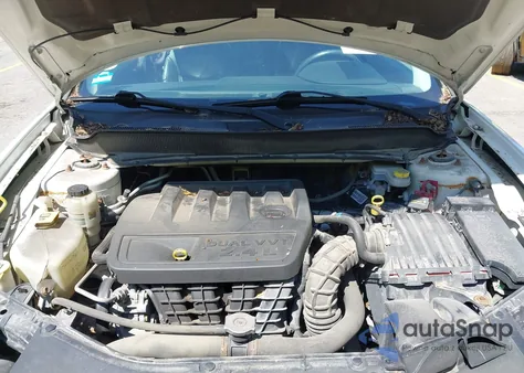 2010 Dodge Avenger R/T из США, поврежденный, VIN 1B3CC5FB1AN221834